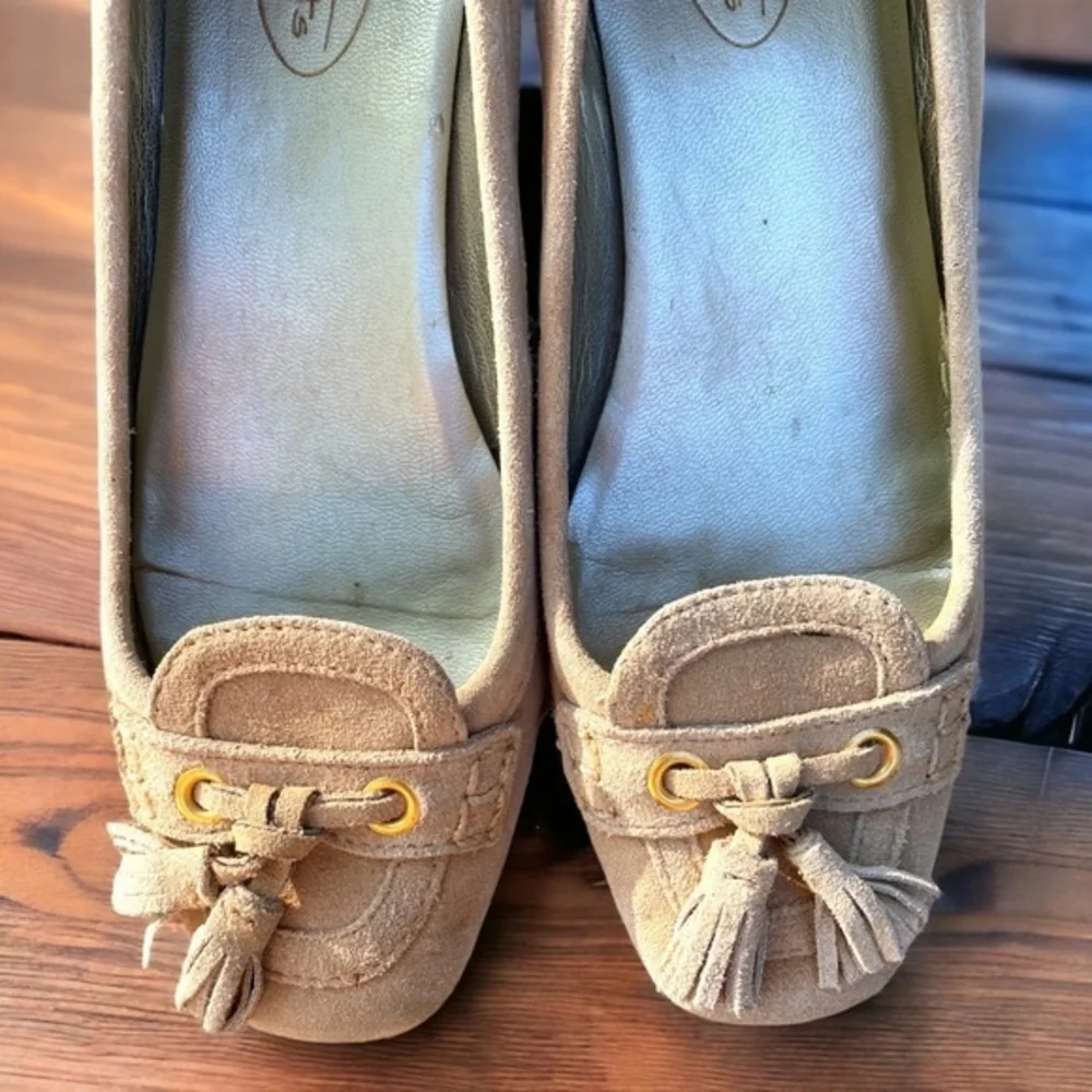 Talbots Suede Kiltie Tassel Loafer Pumps Tan Beige Size 5.5B